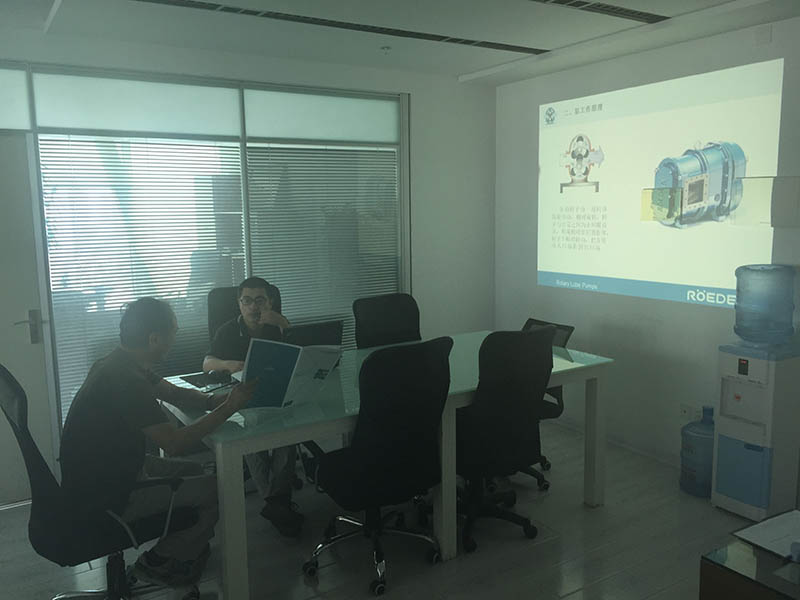 麻豆免费版免费下载销售经理讲解麻豆视频免费下载