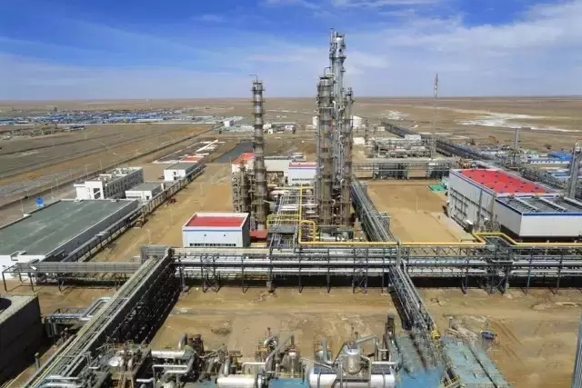 青海湖甲醇装置一体化设施运行20161018 青海湖甲醇装置一体化设施运行20161018