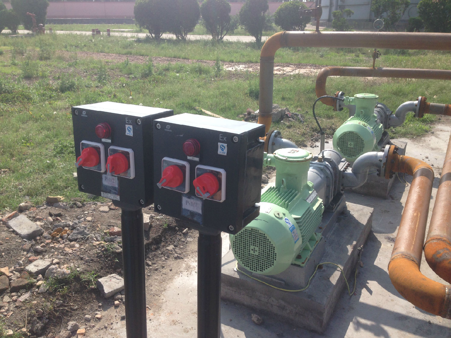 中国石油广西石化采用麻豆免费版免费下载耐腐蚀凸轮麻豆视频免费下载抽吸隔油池含油废水