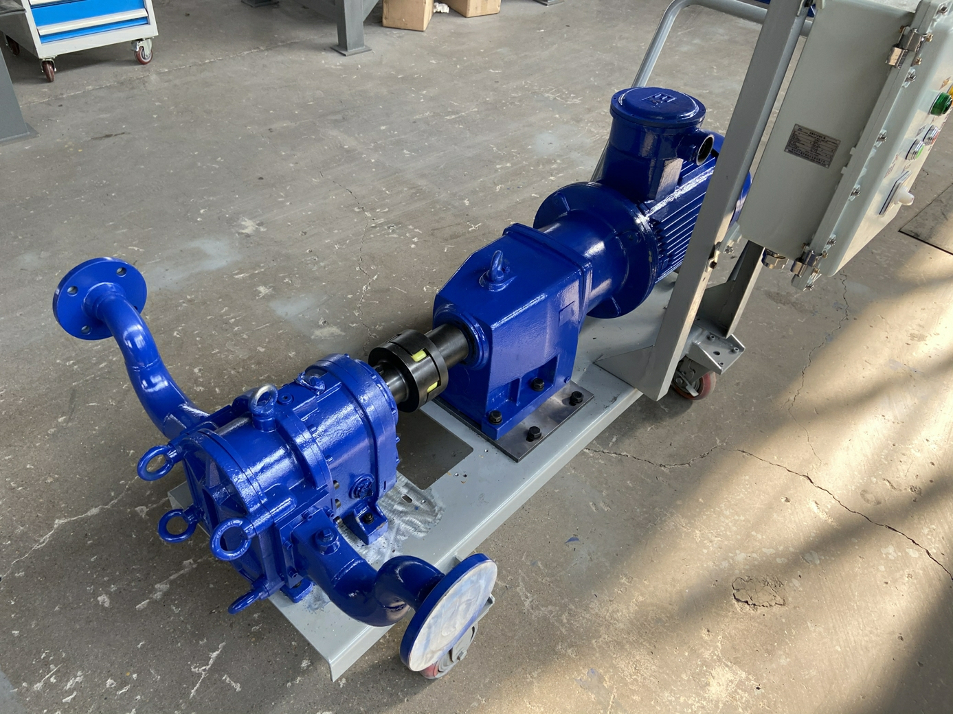 移动式污泥自吸麻豆视频免费下载0821