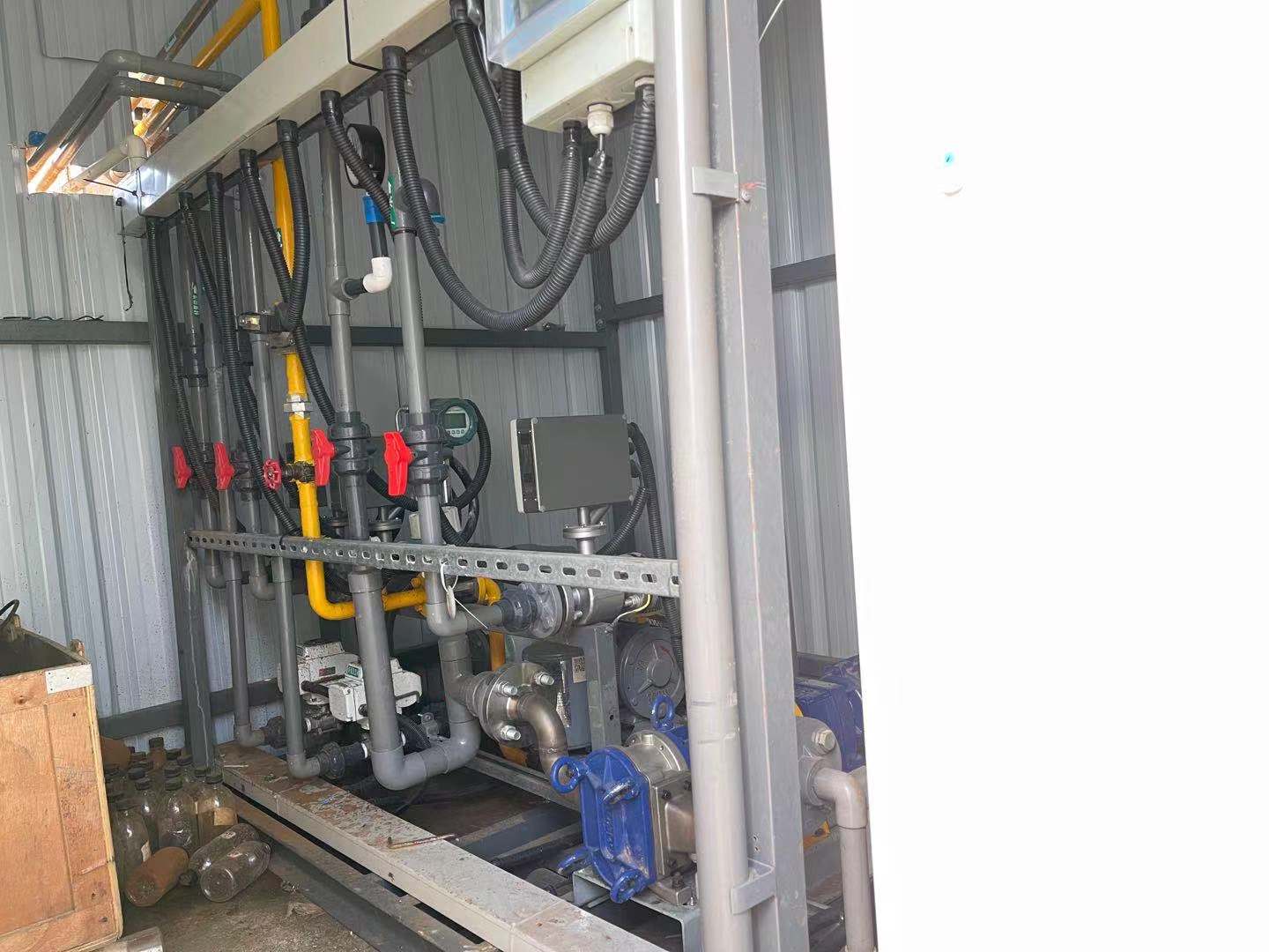 麻豆免费版免费下载凸轮泵应用于芬顿膜处理，体现出强自吸正反转的优势。